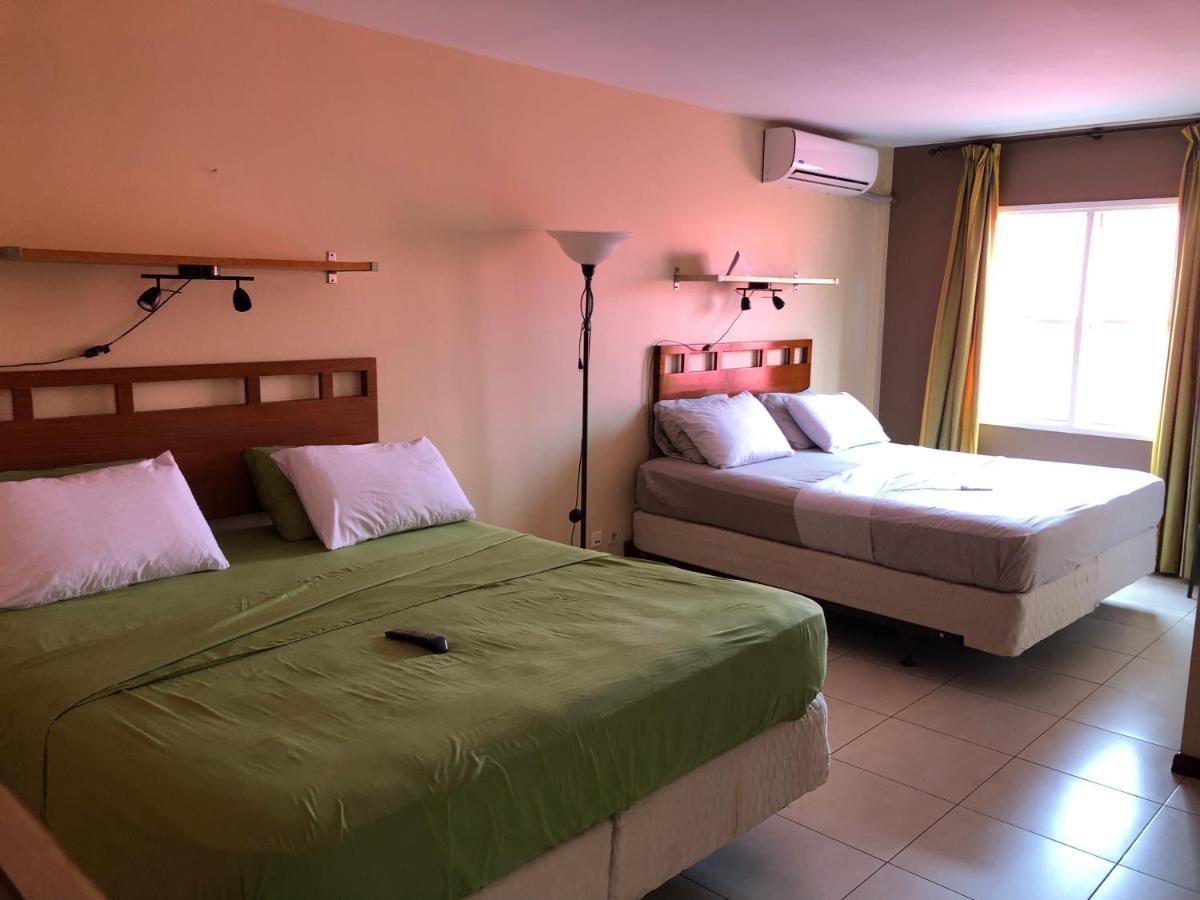 101 Suites Парамарибо Екстериор снимка