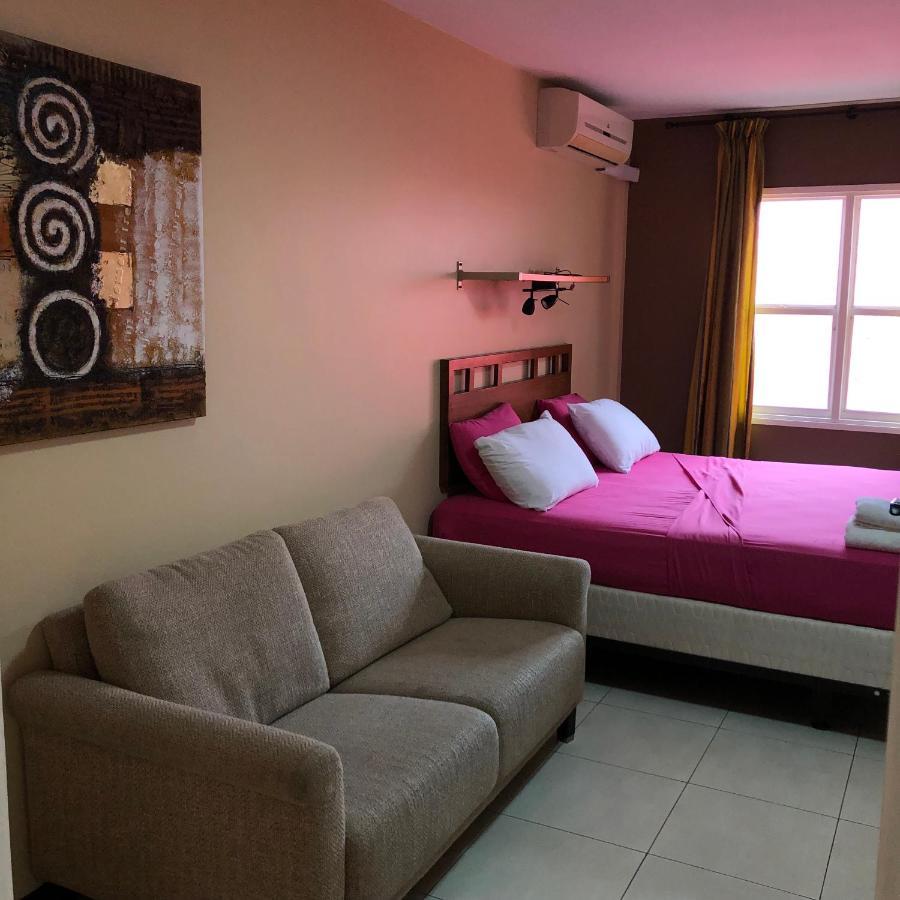 101 Suites Парамарибо Екстериор снимка