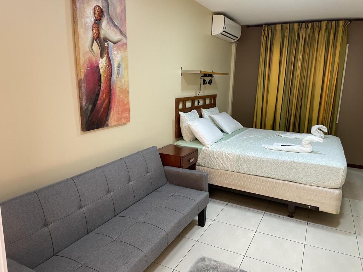 101 Suites Парамарибо Екстериор снимка